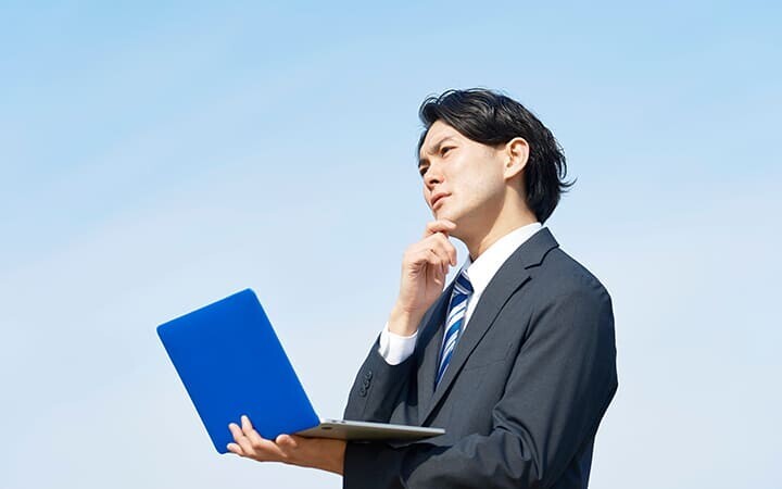 ITエンジニアを目指す新卒必見！就活成功のカギは【イロダステック】にあり